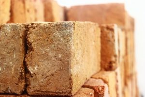 cracked bricks